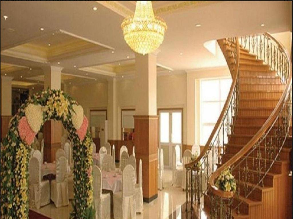 Diamond Crown Hotel Dawei Extérieur photo