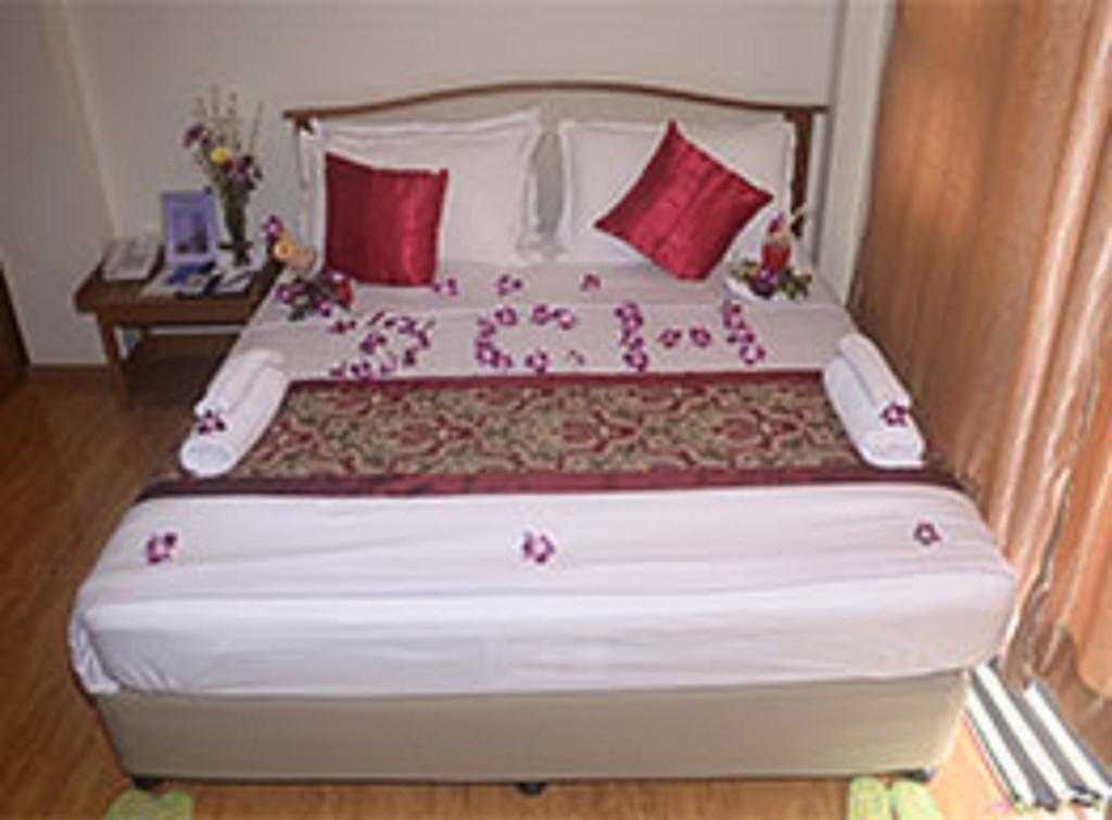 Diamond Crown Hotel Dawei Extérieur photo